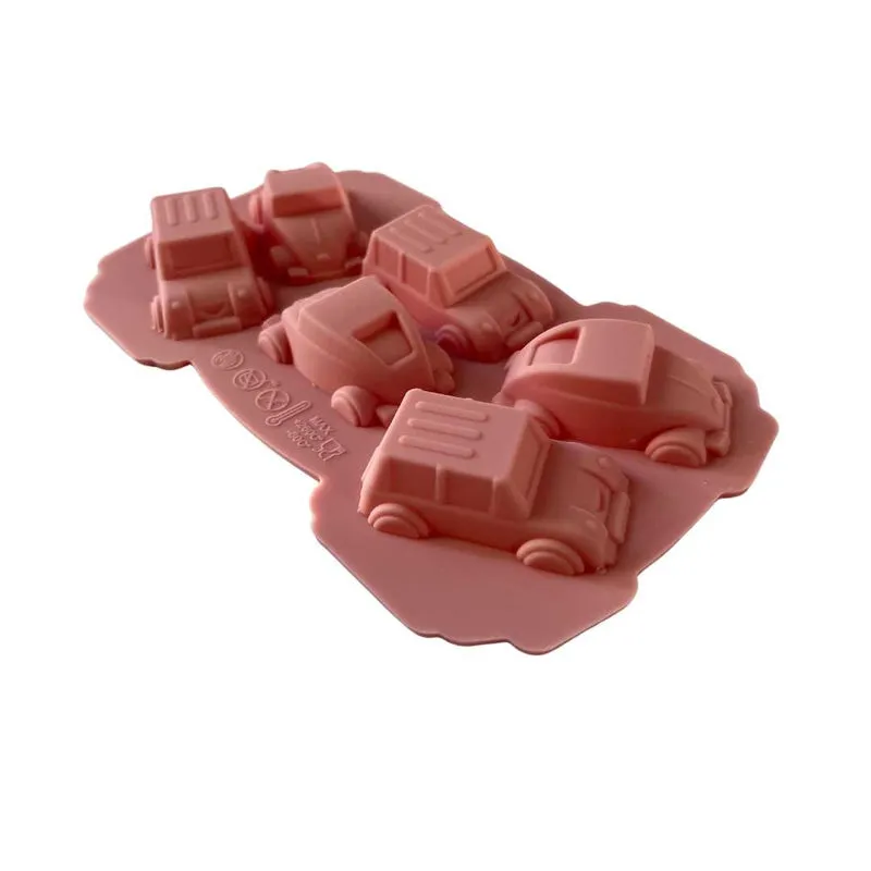 DIY Jelly Mix (Strawberry) with Car Mould