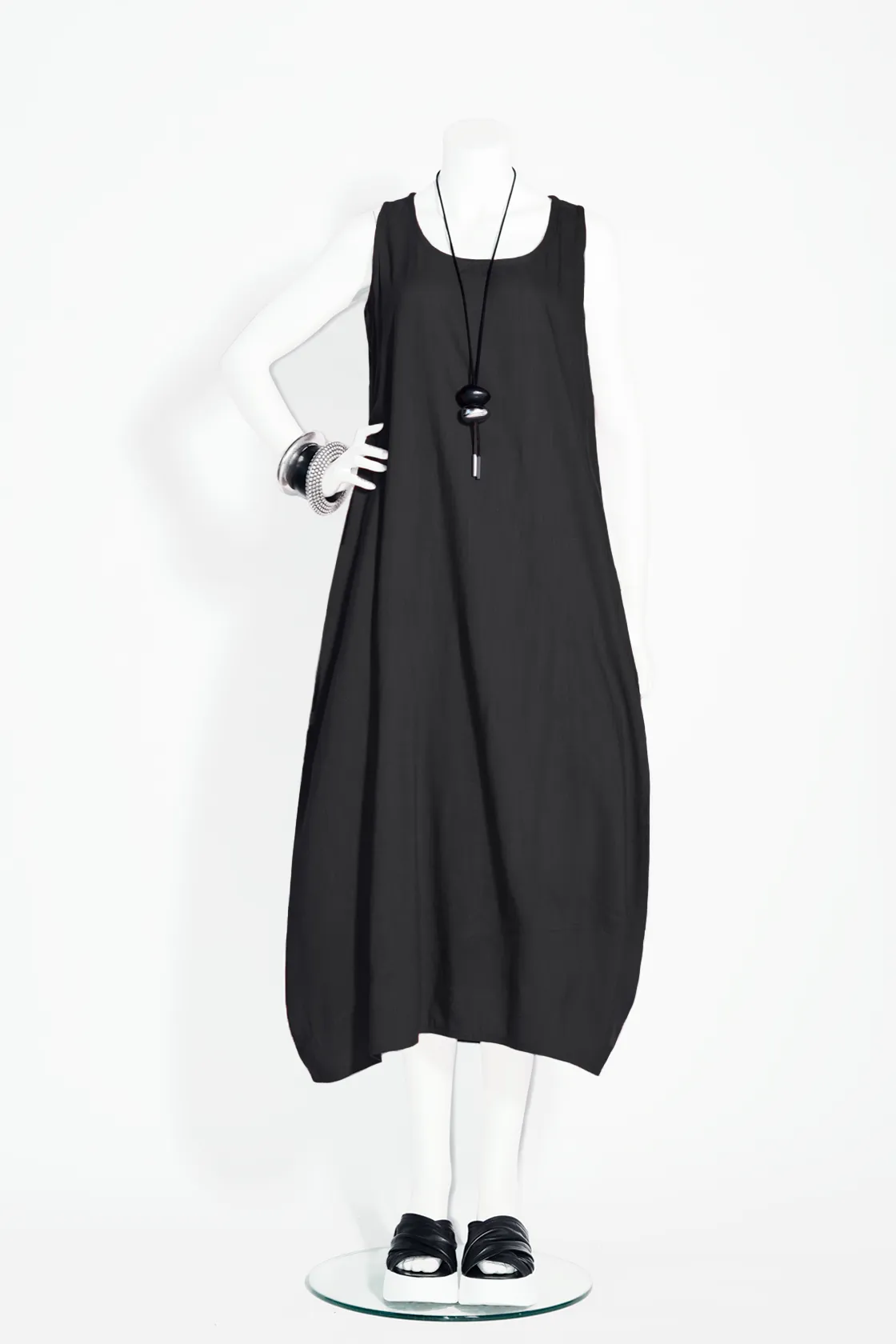 Elegance Dress in Black Papyrus