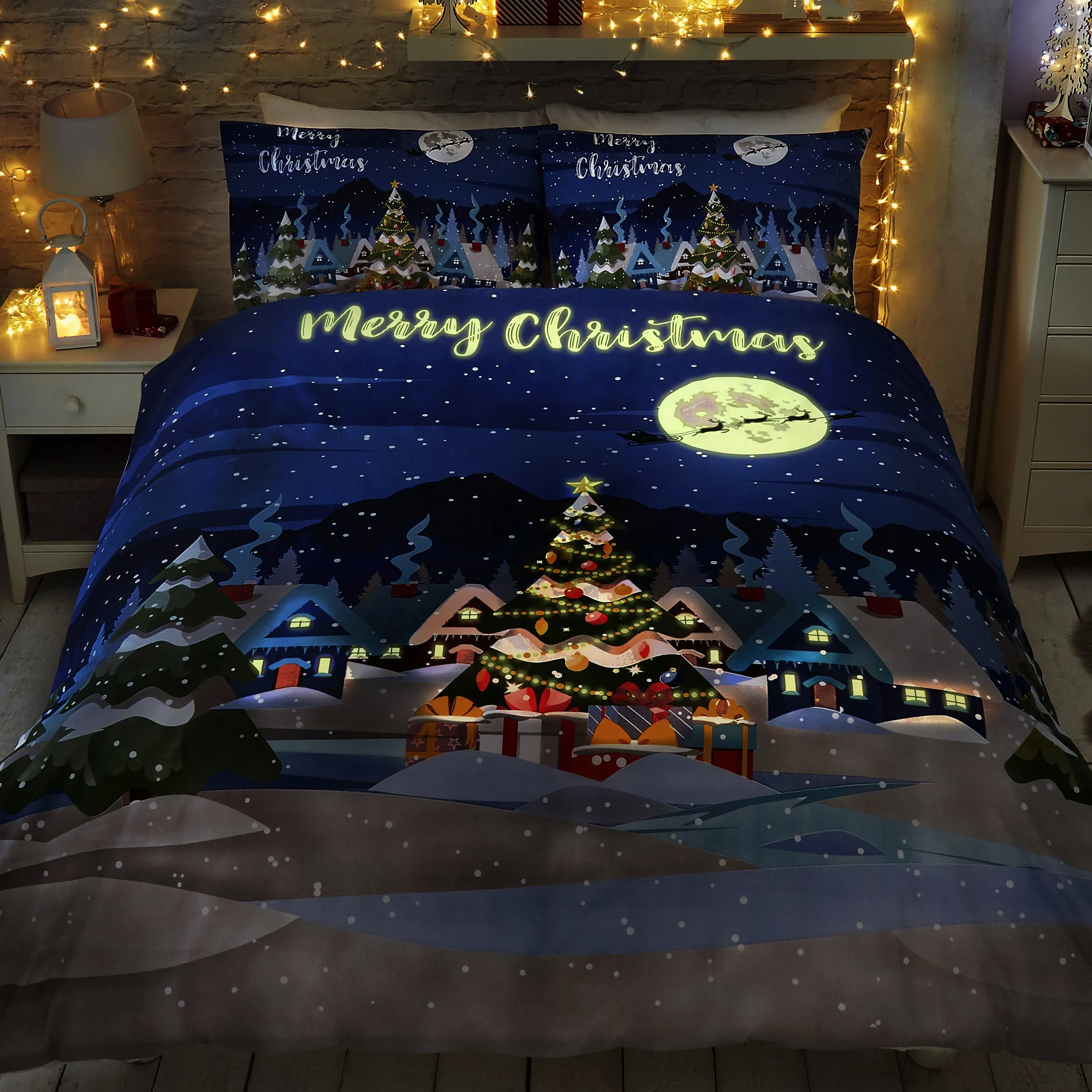 Glow In The Dark Duvet Cover Set by Bedlam Christmas in Multicolour