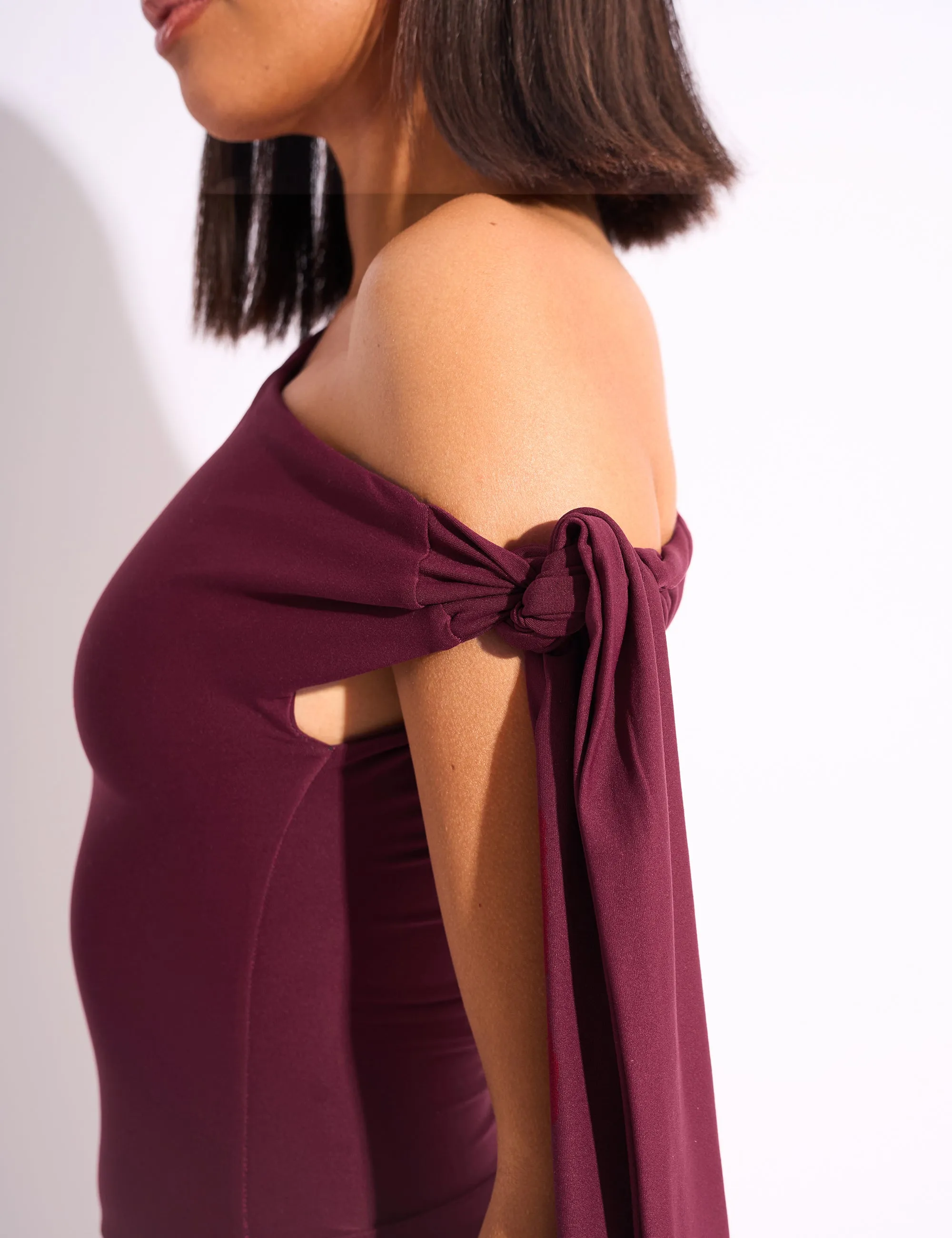 Knot Detail Asymmetric One Shoulder Luxe Slinky Top Burgundy