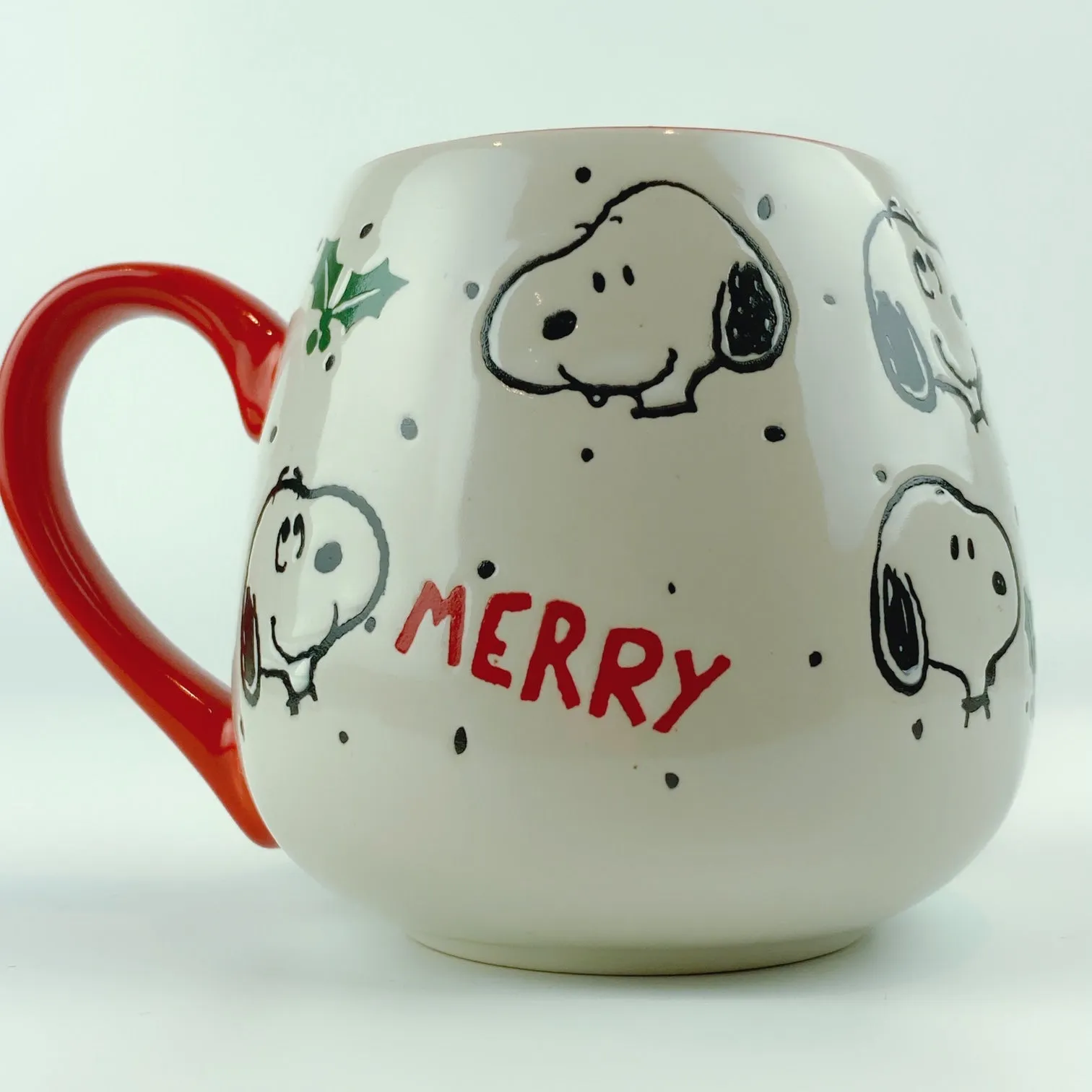 Peanuts Snoopy Ceramic Merry Holly Berry Red Mug 18 oz