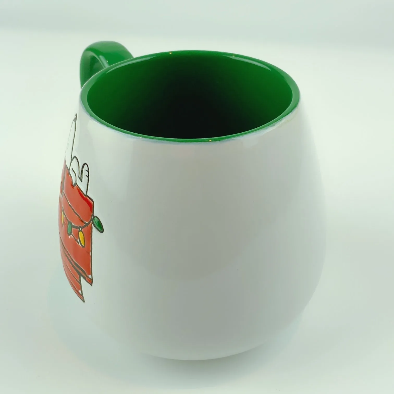 Peanuts Snoopy On Doghouse Ceramic Green Mug 18 oz