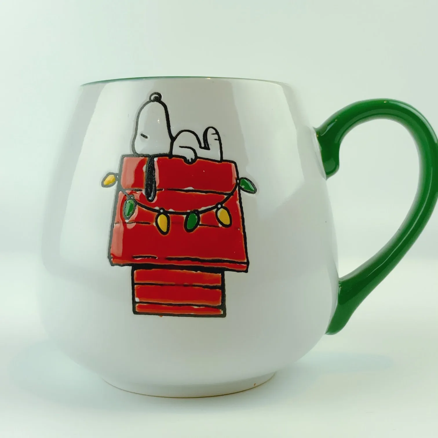 Peanuts Snoopy On Doghouse Ceramic Green Mug 18 oz