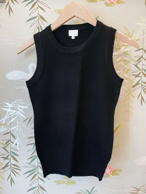 Sleeveless Crew - Black