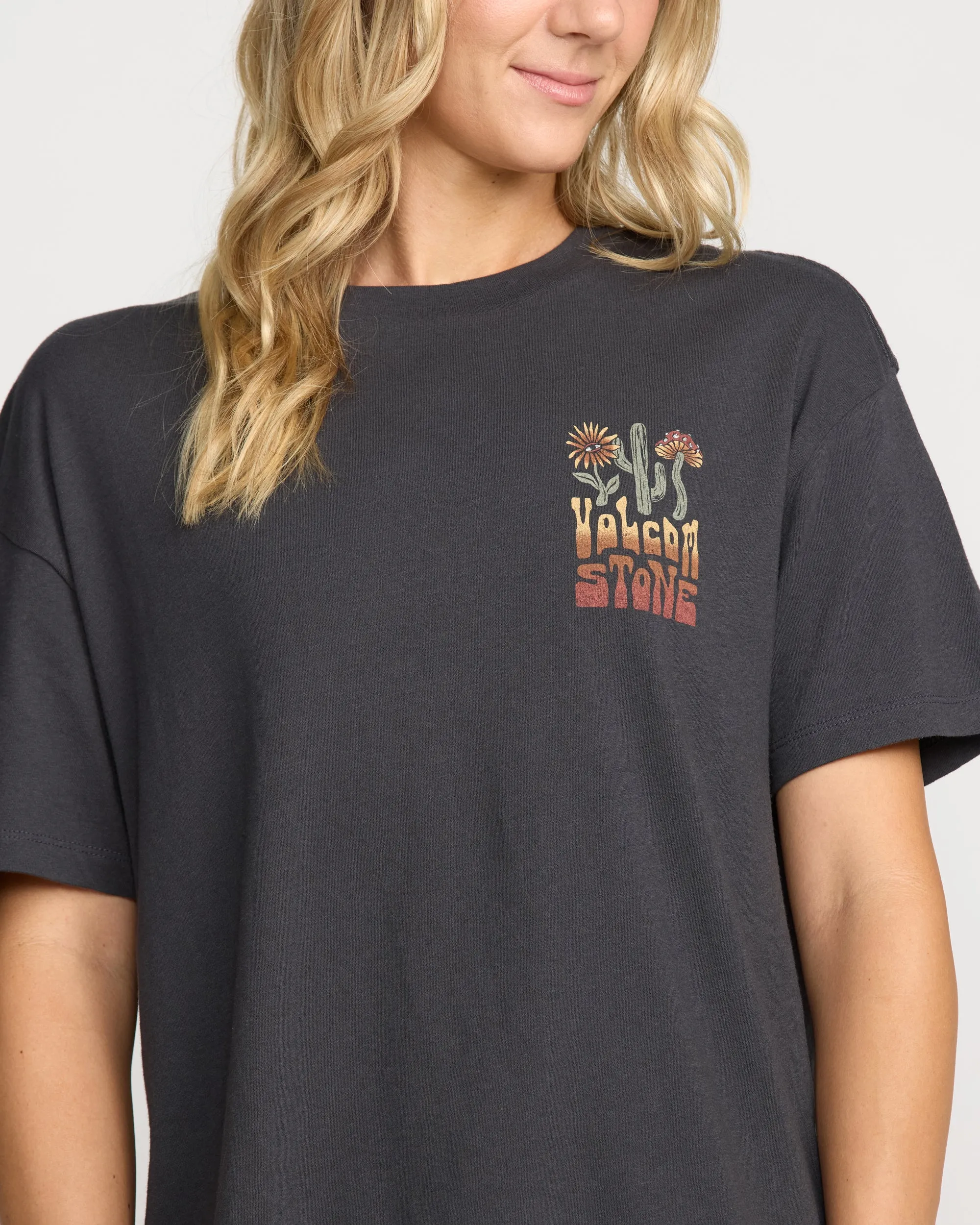 Stone Dream Boyfriend Tee - Black